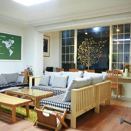 Guesthouse Mate Пусан Экстерьер фото